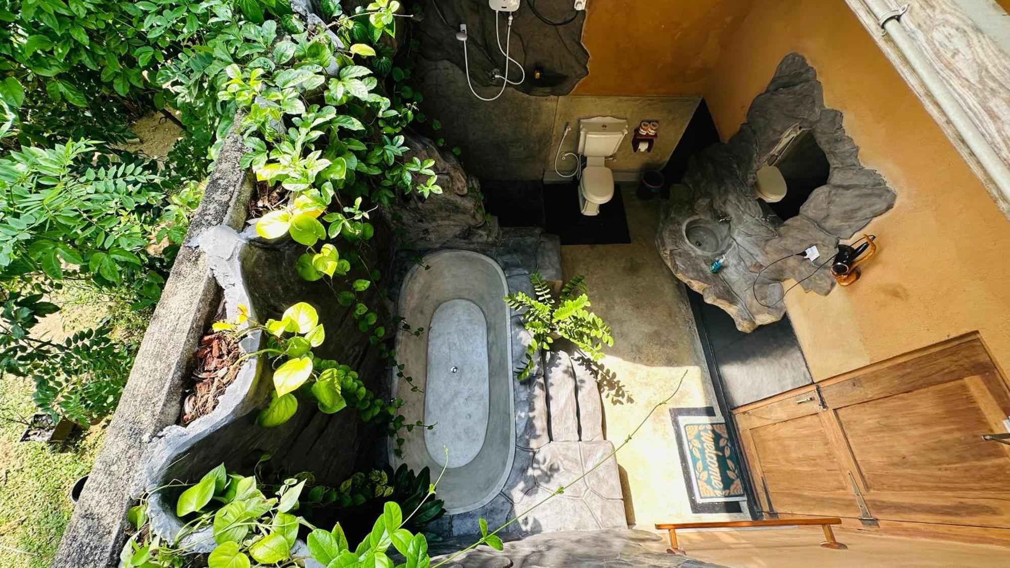Ama Eco Lodge シギリヤ エクステリア 写真